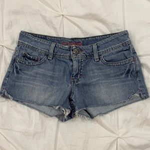 AMERICAN EAGLE DAISY DUKE SHORT SIZE 2